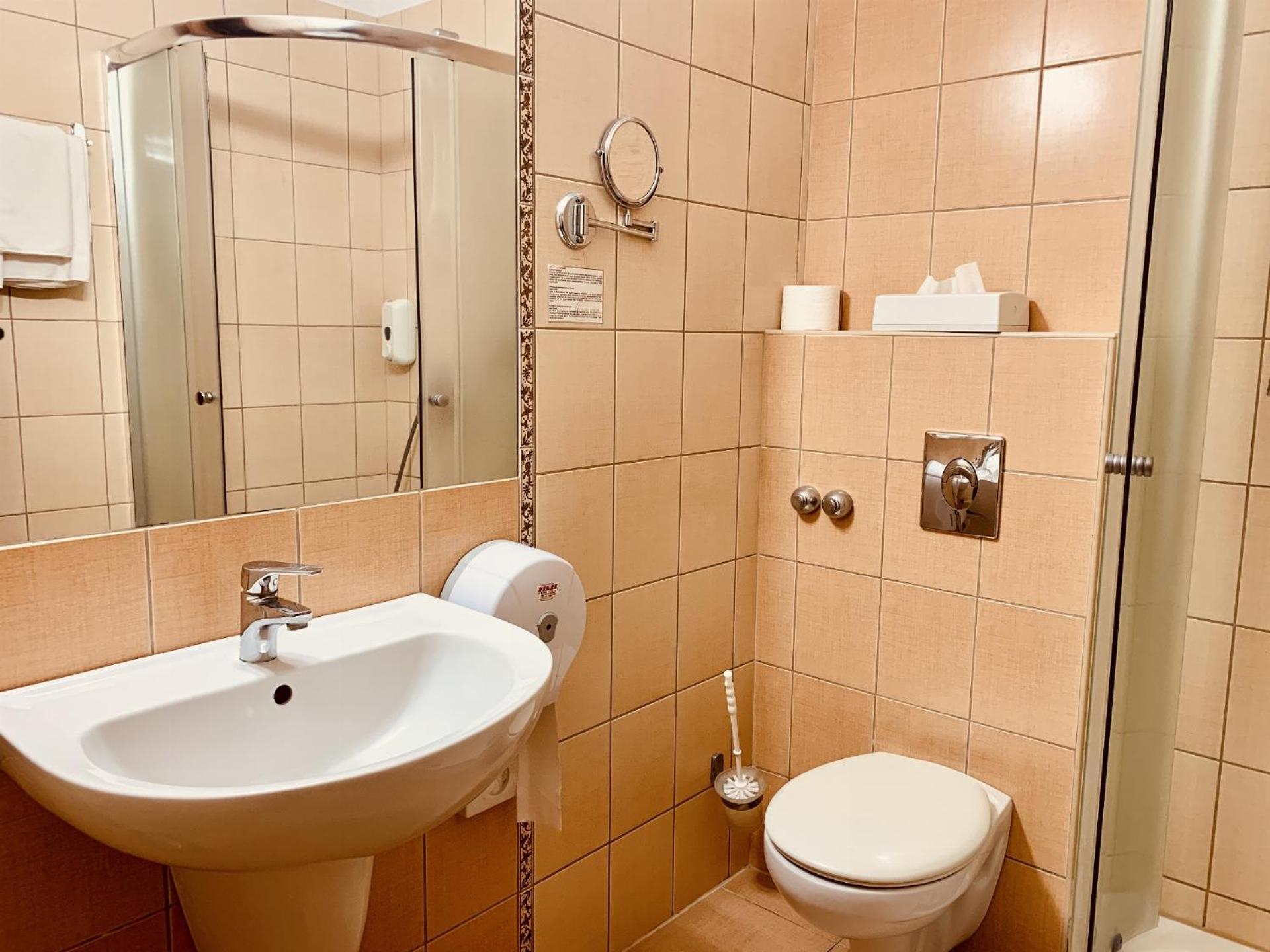 Granada Conference, Wellness And Sport Hotel Keşkemet Dış mekan fotoğraf